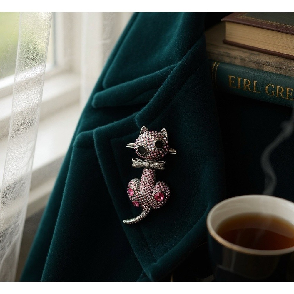 Rucinni Kitty Cat Kitten Brooch Lapel Pin‎ Swarovoski Stellux Crystals Jewelry - Picture 2 of 5